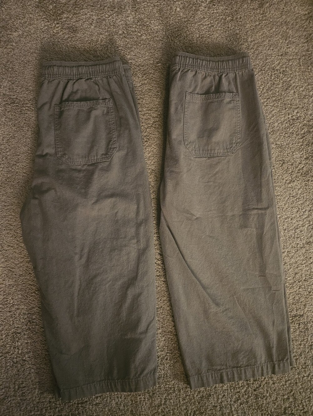 Womens Style & Co.Olive Green Pull-On Cropped Cargo Pants. Set Of 2 Pairs MEDIUM